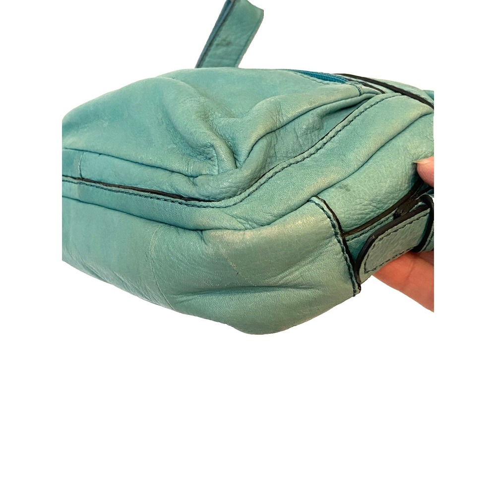Fossil Aqua Leather Crossbody Bag with Gold Hardware - Picture 4 of 7